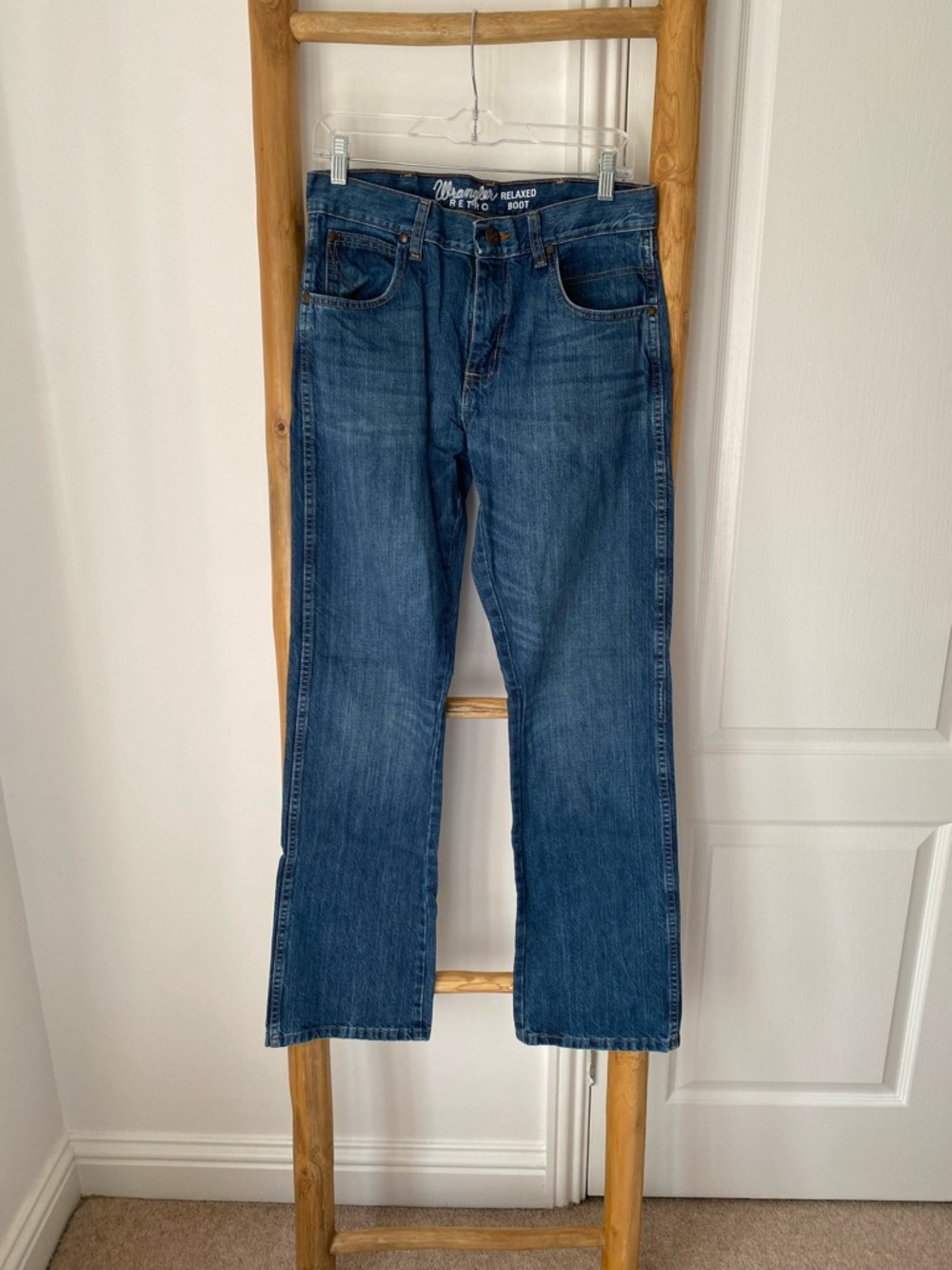 Wrangler Retro Relaxed Boot Cut Jeans Mens 30x32 Dark Blue Denim Western Cowboy